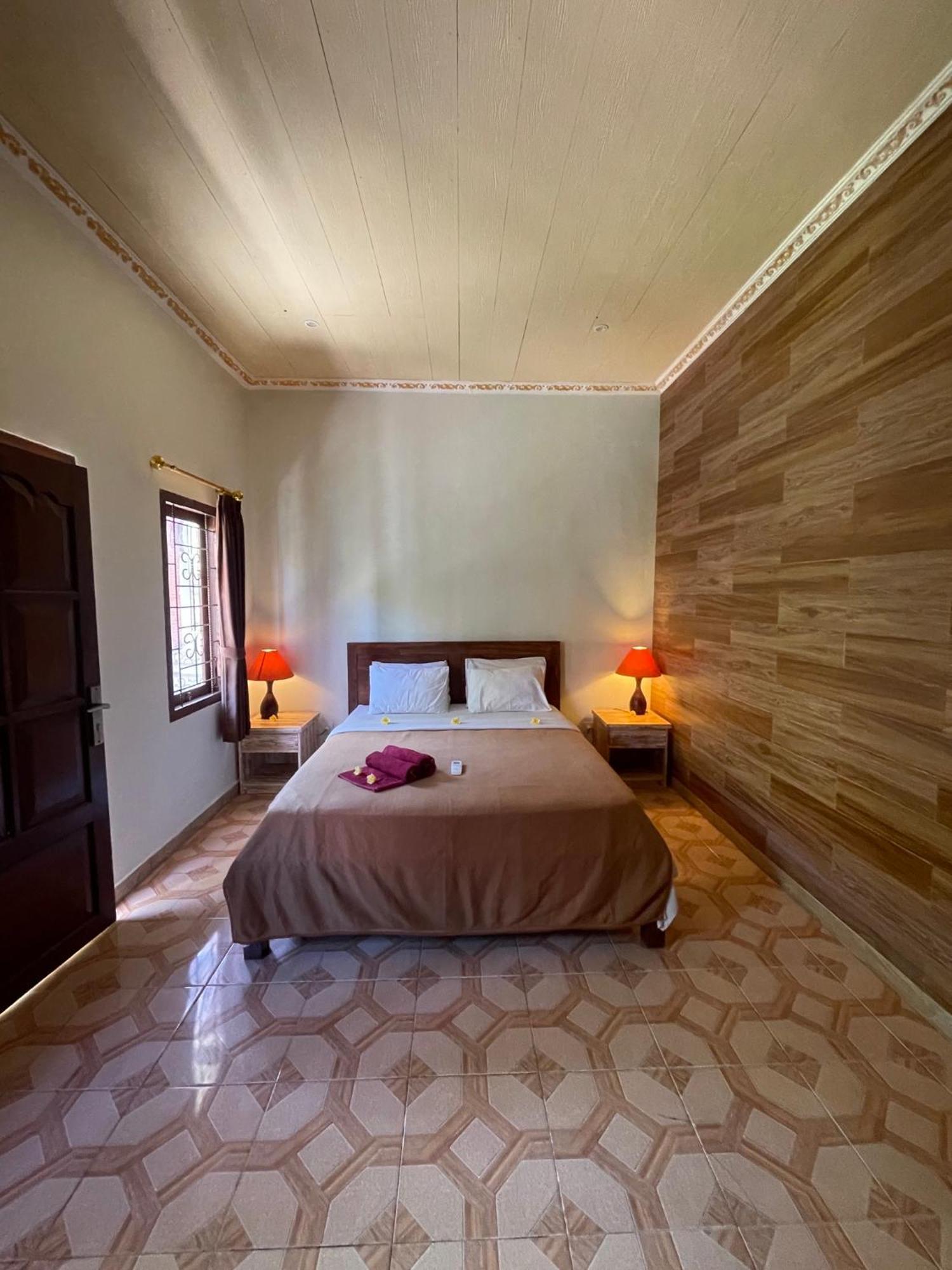 Satria Bungalow Улувату Екстер'єр фото
