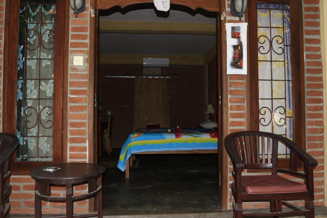 Satria Bungalow Улувату Екстер'єр фото